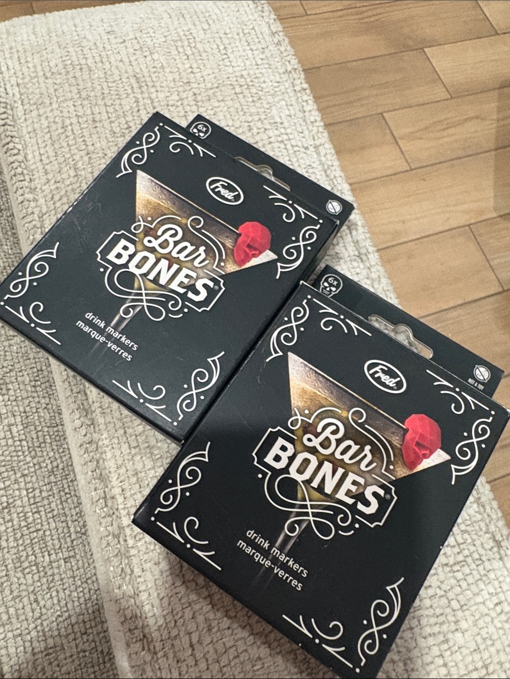 Fred Bar Bones Drink Markers - Skull Accents
2 boxes total 12 skulls